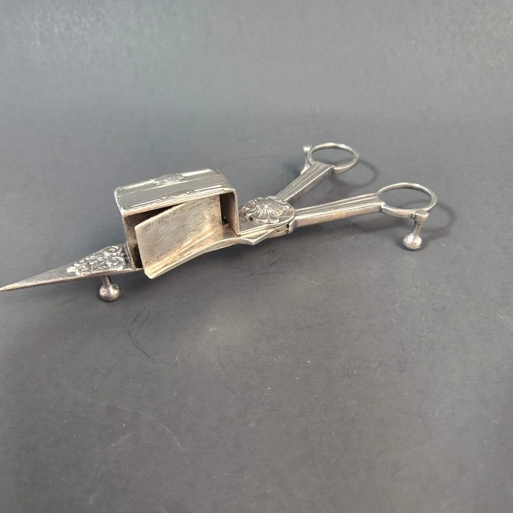 Antique Silver Tone Candle Snuffer Wick Trimmer Scissor Ornate Floral Victorian